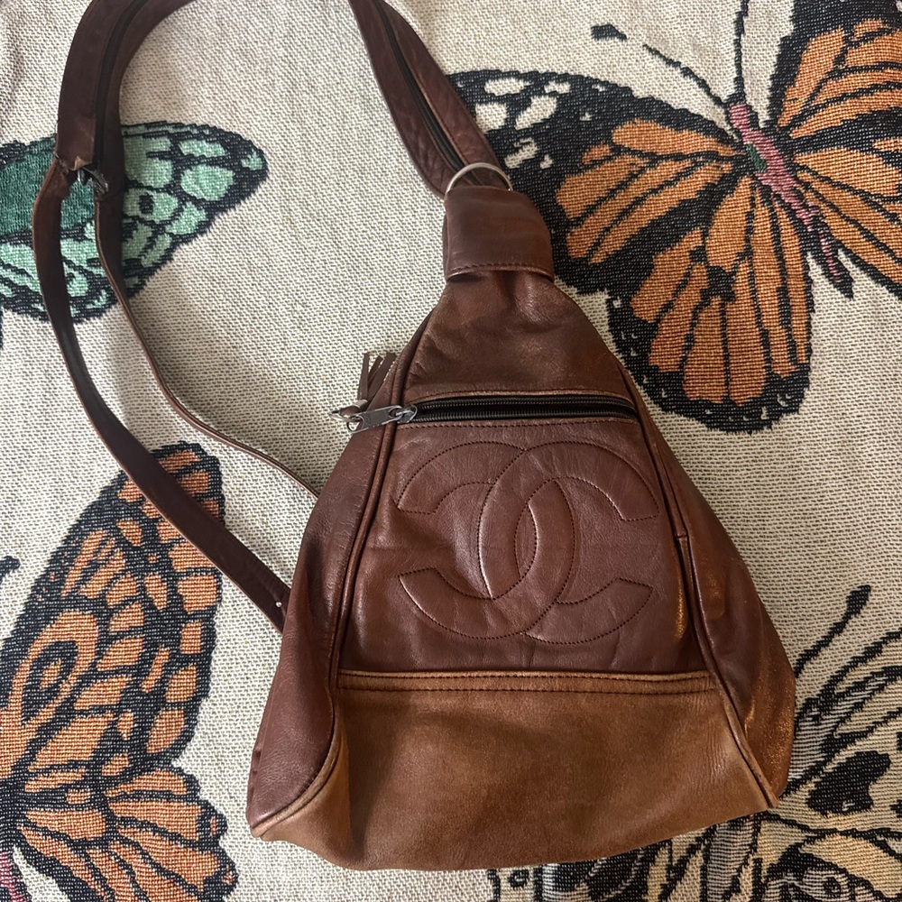 COPY - Vintage brown cc logo backpack